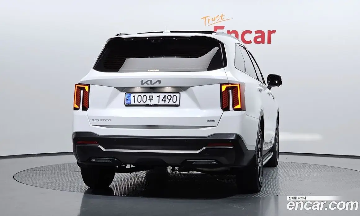 Kia Sorento 2025 1.6 автомат (гидро), фото 4 Kia Sorento 2025 1.6 автомат (гидро), фото 4
