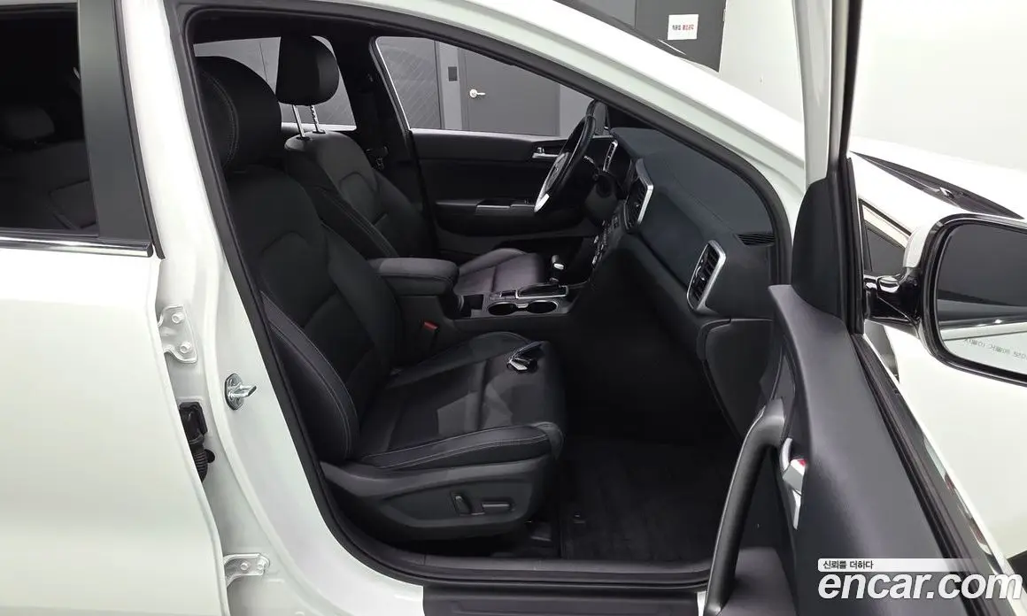 Kia Sportage 2019 2.0 автомат (гидро), фото 16 Kia Sportage 2019 2.0 автомат (гидро), фото 16