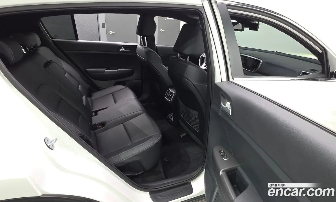Kia Sportage 2019 2.0 автомат (гидро), фото 17 Kia Sportage 2019 2.0 автомат (гидро), фото 17