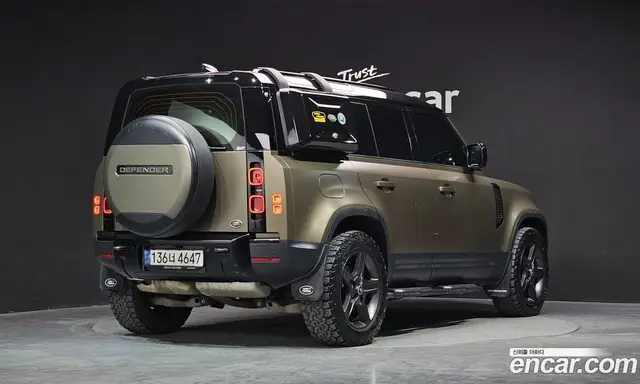 Land Rover Defender 2022 3.0 автомат (гидро), миниатюра 2 Land Rover Defender 2022 3.0 автомат (гидро), миниатюра 2