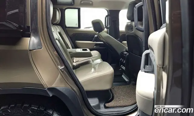Land Rover Defender 2022 3.0 автомат (гидро), миниатюра 12