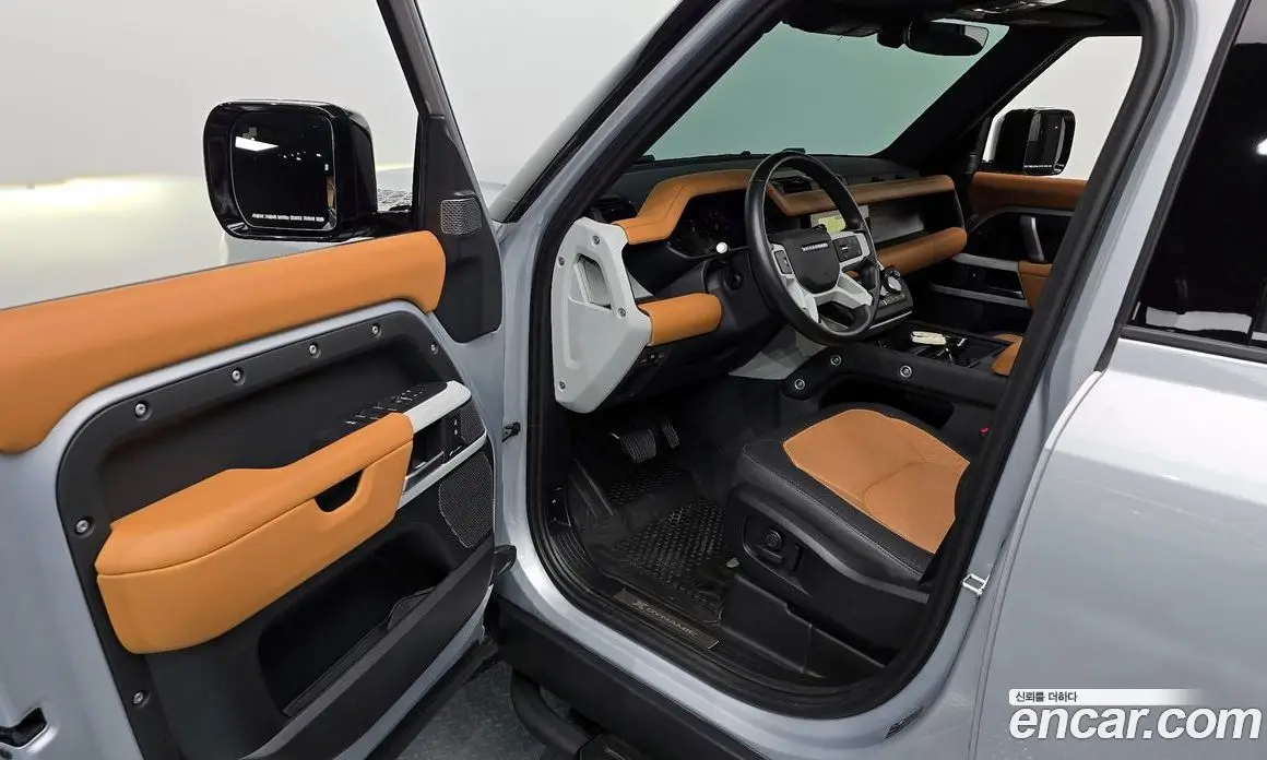 Land Rover Defender 2024 2.0 автомат (гидро), фото 10 Land Rover Defender 2024 2.0 автомат (гидро), фото 10
