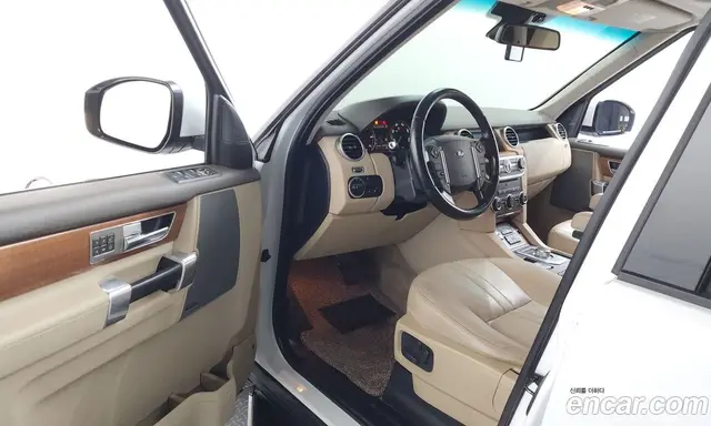 Land Rover Discovery 2016 3.0 автомат (гидро), миниатюра 10 Land Rover Discovery 2016 3.0 автомат (гидро), миниатюра 10