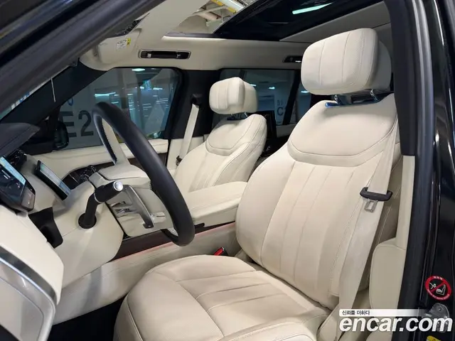 Land Rover Range Rover 2023 4.4 автомат (гидро), миниатюра 7 Land Rover Range Rover 2023 4.4 автомат (гидро), миниатюра 7
