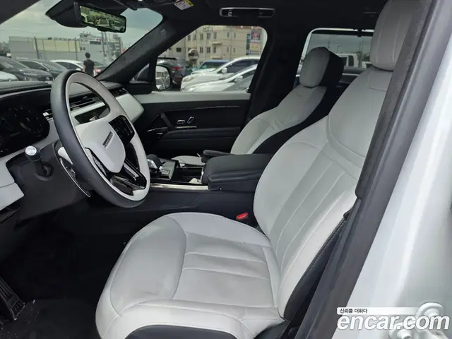 Land Rover Range Rover Sport 2024 3.0 автомат (гидро), миниатюра 3 Land Rover Range Rover Sport 2024 3.0 автомат (гидро), миниатюра 3