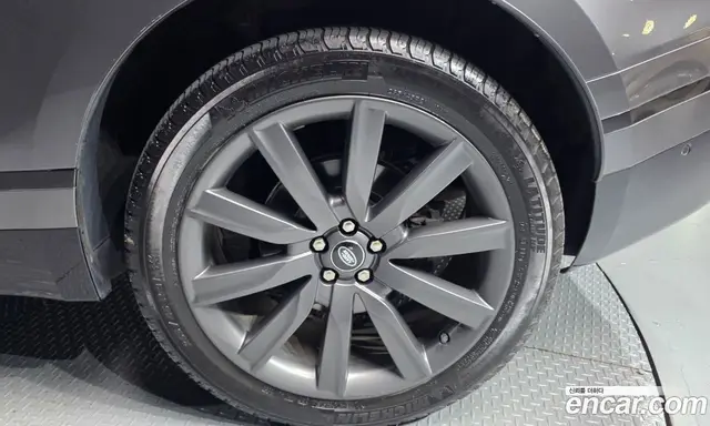 Land Rover Range Rover Velar 2019 3.0 автомат (гидро), миниатюра 6 Land Rover Range Rover Velar 2019 3.0 автомат (гидро), миниатюра 6