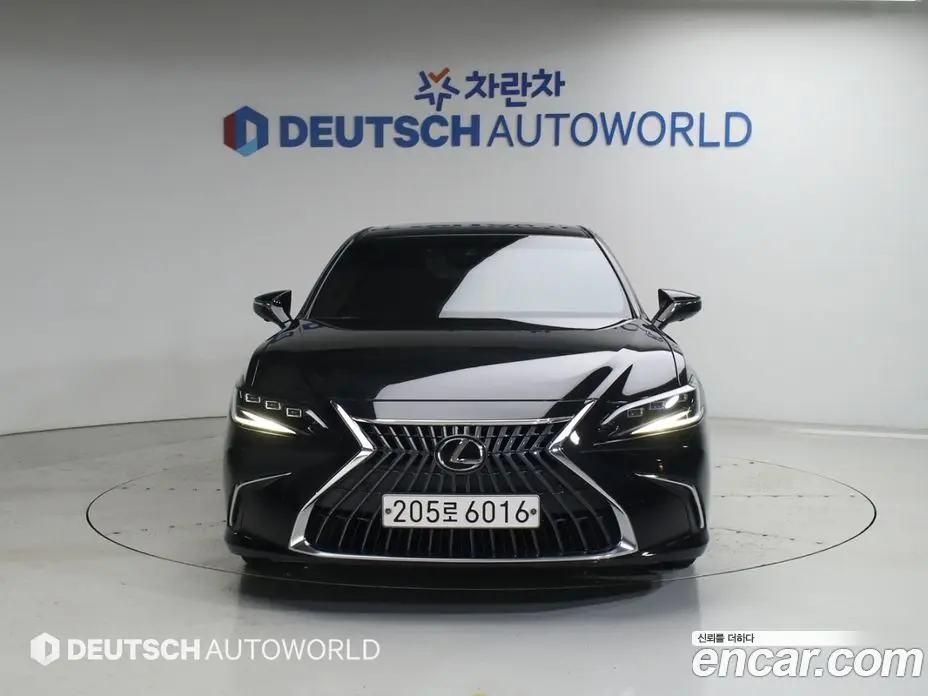 Lexus ES 2023 2.5 автомат (гидро), фото 3 Lexus ES 2023 2.5 автомат (гидро), фото 3