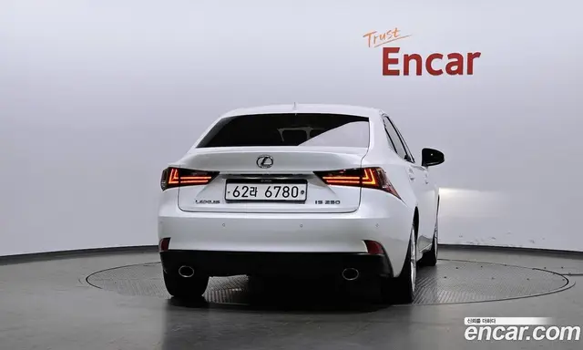 Lexus IS 2014 2.5 автомат (гидро), миниатюра 4 Lexus IS 2014 2.5 автомат (гидро), миниатюра 4
