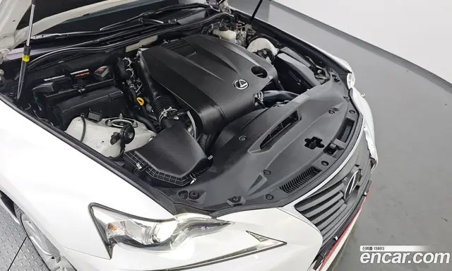 Lexus IS 2014 2.5 автомат (гидро), миниатюра 6 Lexus IS 2014 2.5 автомат (гидро), миниатюра 6