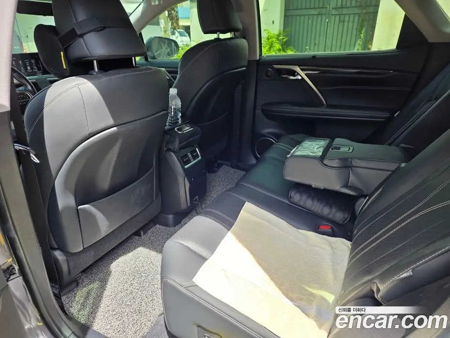 Lexus RX 2022 3.5 автомат (гидро), фото 12 Lexus RX 2022 3.5 автомат (гидро), фото 12