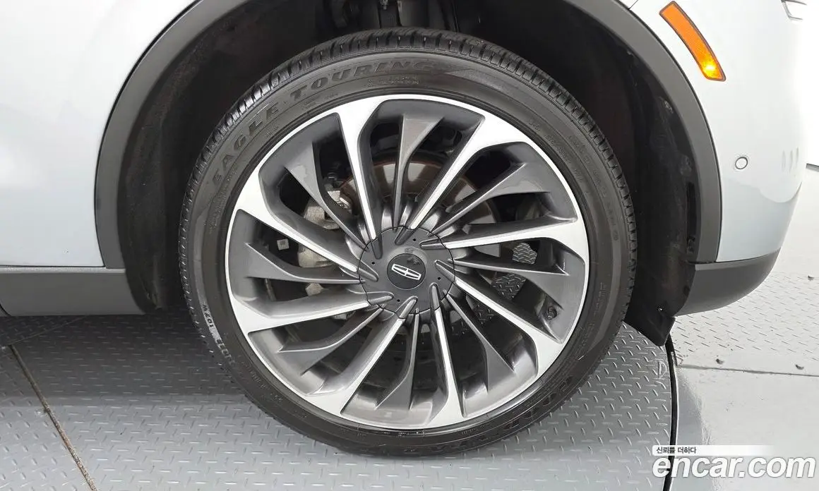 Lincoln Aviator 2020 3.0 автомат (гидро), фото 7 Lincoln Aviator 2020 3.0 автомат (гидро), фото 7