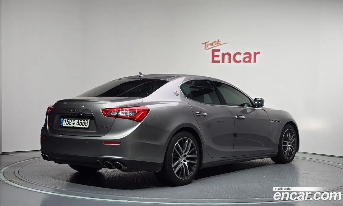 Maserati Ghibli 2015 3.0 автомат (гидро), фото 2 Maserati Ghibli 2015 3.0 автомат (гидро), фото 2