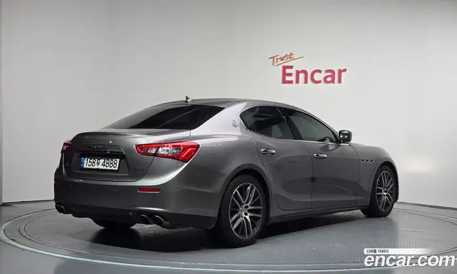 Maserati Ghibli 2015 3.0 автомат (гидро), миниатюра 2 Maserati Ghibli 2015 3.0 автомат (гидро), миниатюра 2