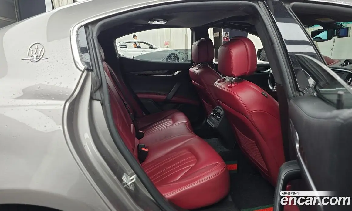 Maserati Ghibli 2015 3.0 автомат (гидро), фото 12 Maserati Ghibli 2015 3.0 автомат (гидро), фото 12