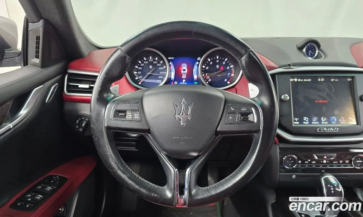 Maserati Ghibli 2015 3.0 автомат (гидро), фото 13 Maserati Ghibli 2015 3.0 автомат (гидро), фото 13