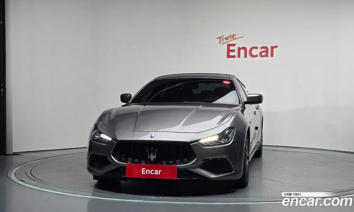 Maserati Ghibli 2015 3.0 автомат (гидро), фото 3 Maserati Ghibli 2015 3.0 автомат (гидро), фото 3