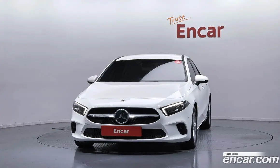Mercedes-Benz A-Class 2020 2.0 автомат (гидро), фото 3 Mercedes-Benz A-Class 2020 2.0 автомат (гидро), фото 3