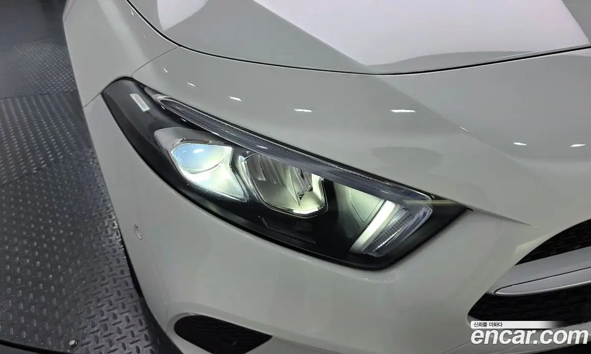 Mercedes-Benz A-Class 2020 2.0 автомат (гидро), фото 8 Mercedes-Benz A-Class 2020 2.0 автомат (гидро), фото 8