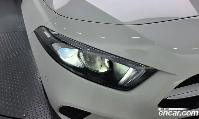 Mercedes-Benz A-Class 2020 2.0 автомат (гидро), миниатюра 8 Mercedes-Benz A-Class 2020 2.0 автомат (гидро), миниатюра 8