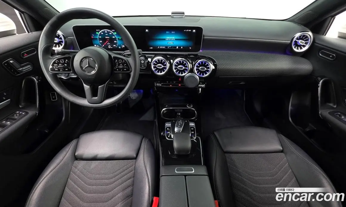 Mercedes-Benz A-Class 2020 2.0 автомат (гидро), фото 10 Mercedes-Benz A-Class 2020 2.0 автомат (гидро), фото 10