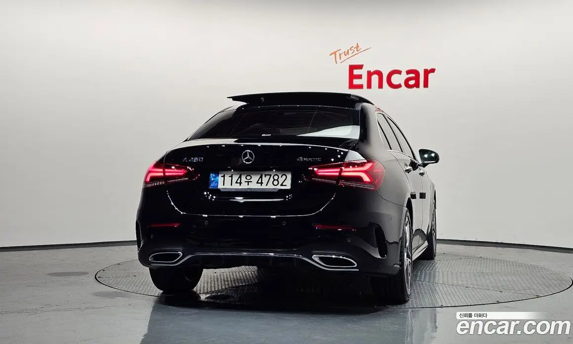 Mercedes-Benz A-Class 2022 2.0 автомат (гидро), фото 3