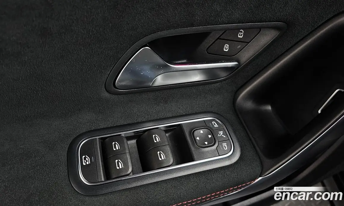 Mercedes-Benz A-Class 2022 2.0 автомат (гидро), фото 29