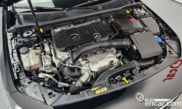 Mercedes-Benz A-Class 2022 2.0 автомат (гидро), миниатюра 5