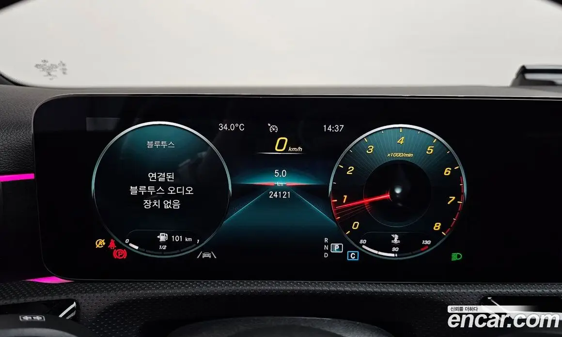 Mercedes-Benz A-Class 2022 2.0 автомат (гидро), фото 10
