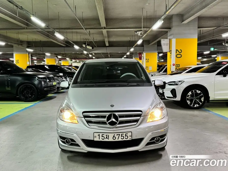 Mercedes-Benz B-Class 2010 2.0 автомат (гидро), фото 2 Mercedes-Benz B-Class 2010 2.0 автомат (гидро), фото 2