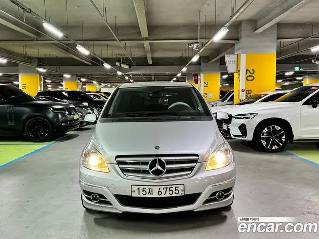 Mercedes-Benz B-Class 2010 2.0 автомат (гидро), миниатюра 2 Mercedes-Benz B-Class 2010 2.0 автомат (гидро), миниатюра 2
