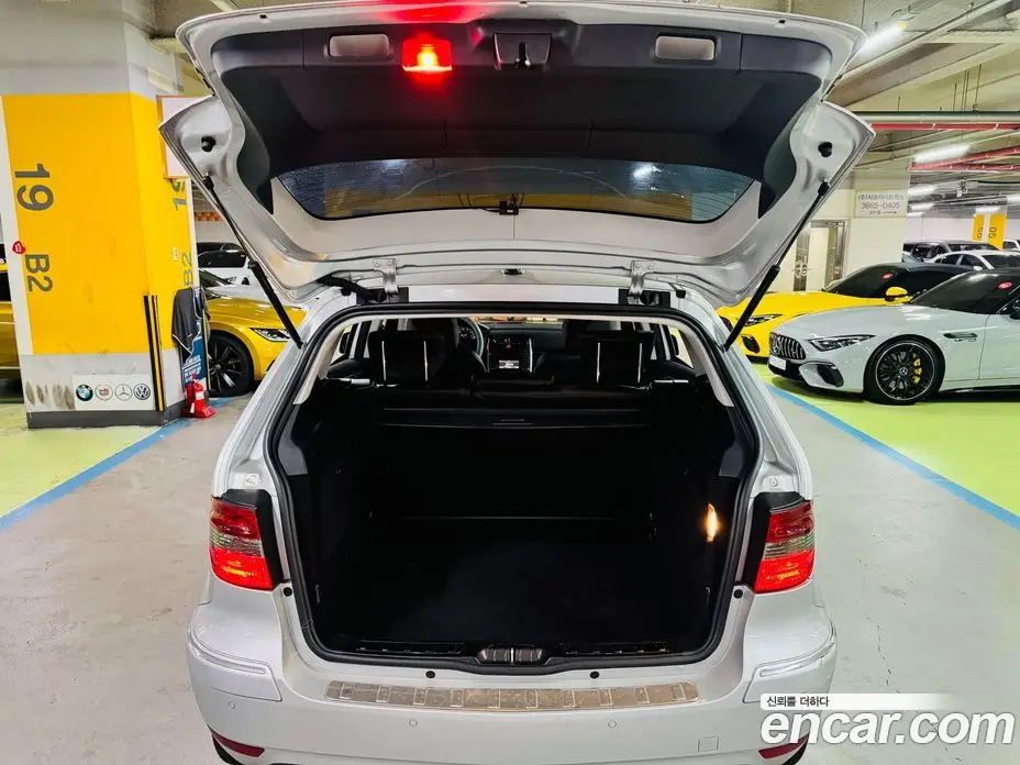 Mercedes-Benz B-Class 2010 2.0 автомат (гидро), фото 15 Mercedes-Benz B-Class 2010 2.0 автомат (гидро), фото 15
