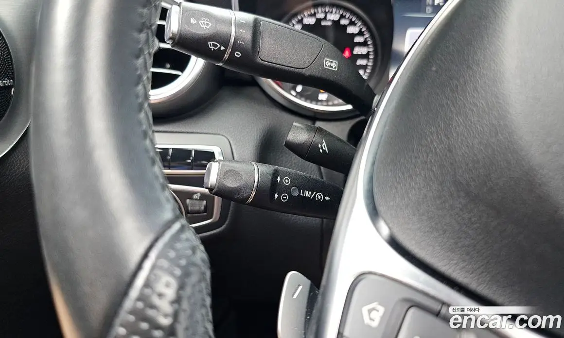Mercedes-Benz C-Class 2016 2.0 автомат (гидро), фото 18 Mercedes-Benz C-Class 2016 2.0 автомат (гидро), фото 18