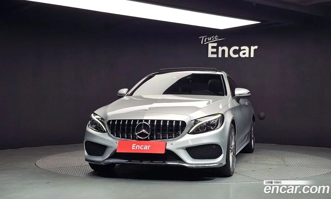 Mercedes-Benz C-Class 2016 2.0 автомат (гидро), фото 3 Mercedes-Benz C-Class 2016 2.0 автомат (гидро), фото 3