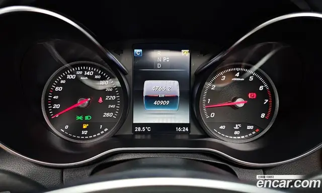 Mercedes-Benz C-Class 2016 2.0 автомат (гидро), миниатюра 8 Mercedes-Benz C-Class 2016 2.0 автомат (гидро), миниатюра 8