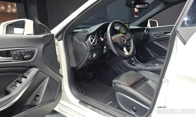 Mercedes-Benz CLA-Class 2016 2.1 автомат (гидро), миниатюра 10