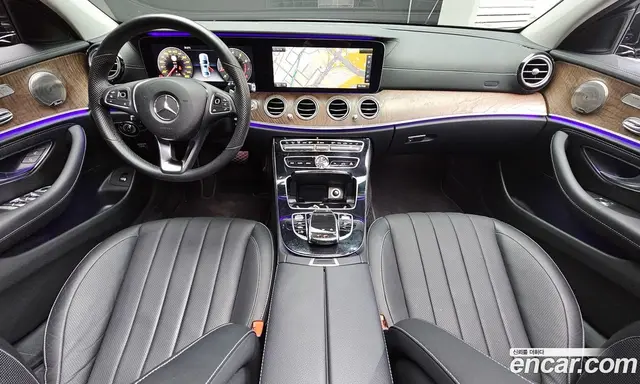 Mercedes-Benz E-Class 2016 2.0 автомат (гидро), миниатюра 7 Mercedes-Benz E-Class 2016 2.0 автомат (гидро), миниатюра 7