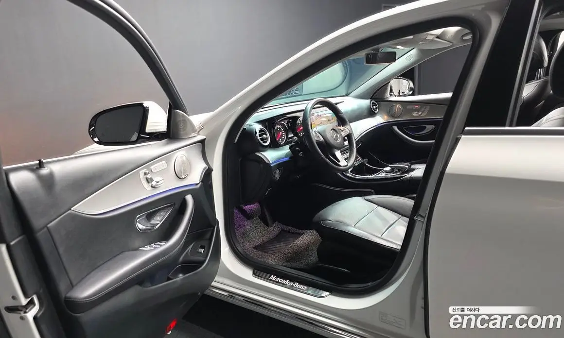 Mercedes-Benz E-Class 2018 2.0 автомат (гидро), фото 13