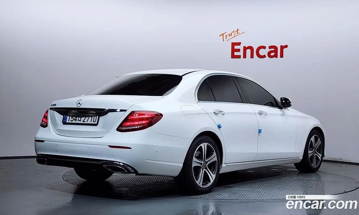 Mercedes-Benz E-Class 2019 2.0 автомат (гидро), фото 2 Mercedes-Benz E-Class 2019 2.0 автомат (гидро), фото 2