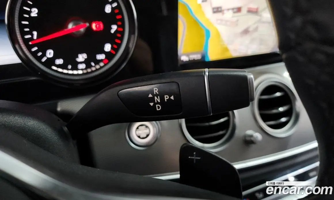 Mercedes-Benz E-Class 2019 2.0 автомат (гидро), фото 12 Mercedes-Benz E-Class 2019 2.0 автомат (гидро), фото 12