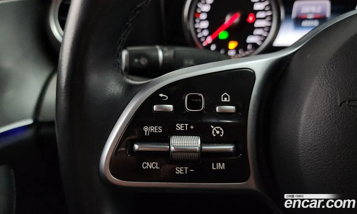 Mercedes-Benz E-Class 2019 2.0 автомат (гидро), фото 22 Mercedes-Benz E-Class 2019 2.0 автомат (гидро), фото 22