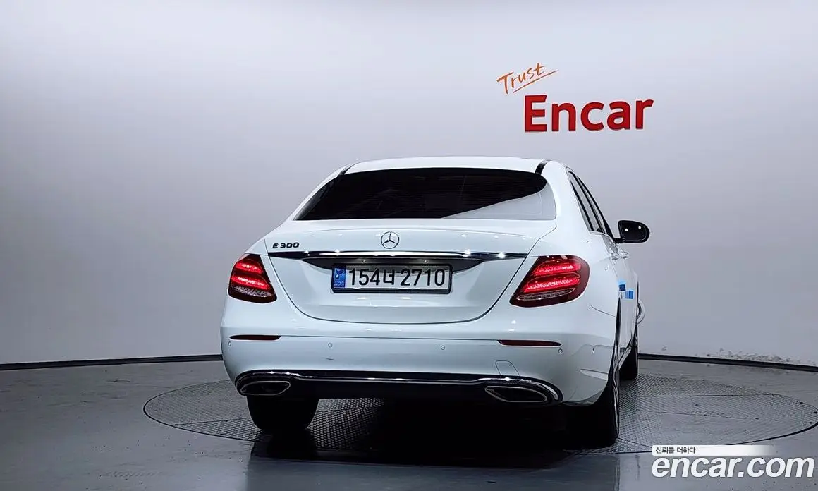 Mercedes-Benz E-Class 2019 2.0 автомат (гидро), фото 4 Mercedes-Benz E-Class 2019 2.0 автомат (гидро), фото 4