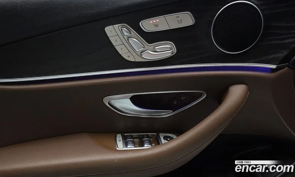 Mercedes-Benz E-Class 2019 1.9 автомат (гидро), фото 21 Mercedes-Benz E-Class 2019 1.9 автомат (гидро), фото 21