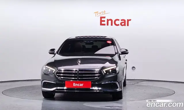 Mercedes-Benz E-Class 2020 2.0 автомат (гидро), миниатюра 3 Mercedes-Benz E-Class 2020 2.0 автомат (гидро), миниатюра 3