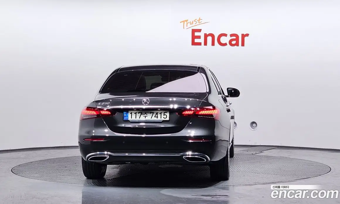 Mercedes-Benz E-Class 2020 2.0 автомат (гидро), фото 4 Mercedes-Benz E-Class 2020 2.0 автомат (гидро), фото 4