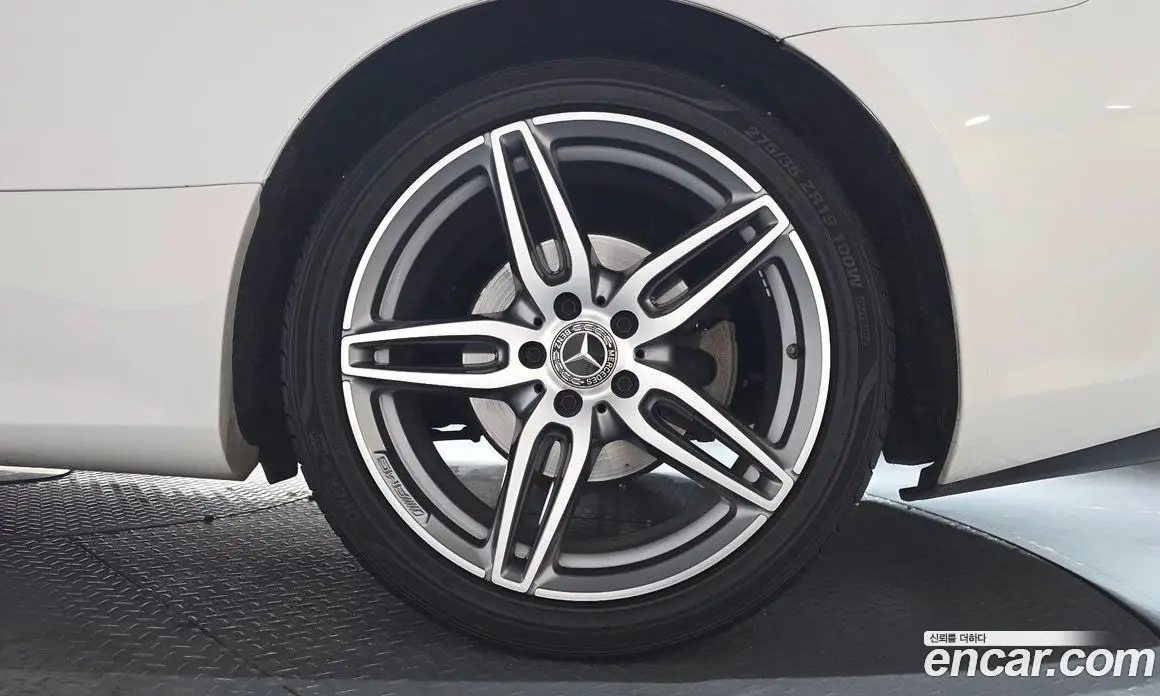 Mercedes-Benz E-Class 2020 1.9 автомат (гидро), фото 6