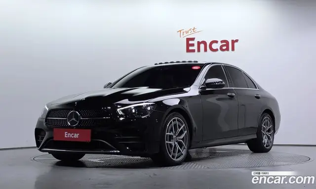 Mercedes-Benz E-Class 2020 1.9 автомат (гидро), миниатюра 1 Mercedes-Benz E-Class 2020 1.9 автомат (гидро), миниатюра 1