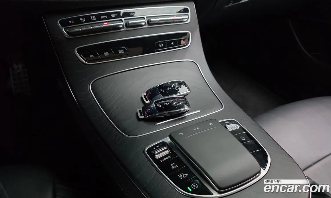 Mercedes-Benz E-Class 2020 1.9 автомат (гидро), фото 25 Mercedes-Benz E-Class 2020 1.9 автомат (гидро), фото 25