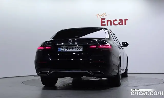Mercedes-Benz E-Class 2020 1.9 автомат (гидро), миниатюра 4 Mercedes-Benz E-Class 2020 1.9 автомат (гидро), миниатюра 4