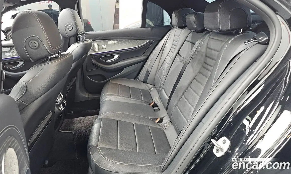 Mercedes-Benz E-Class 2022 2.0 автомат (гидро), фото 18