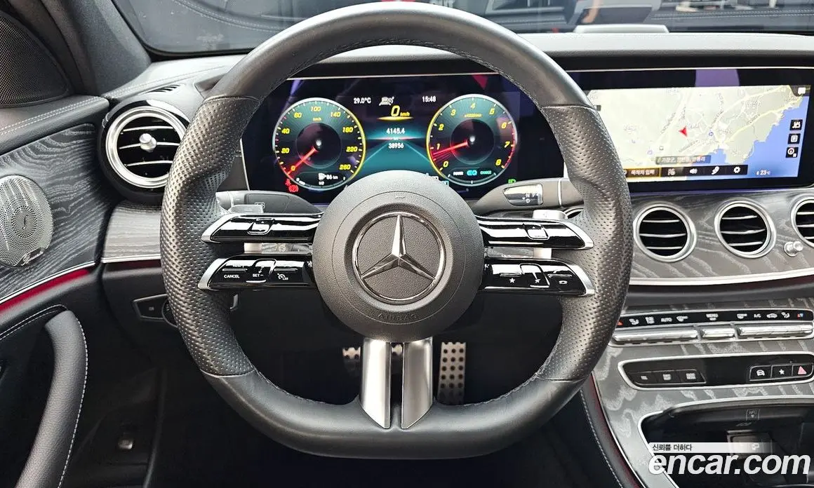 Mercedes-Benz E-Class 2022 2.0 автомат (гидро), фото 19